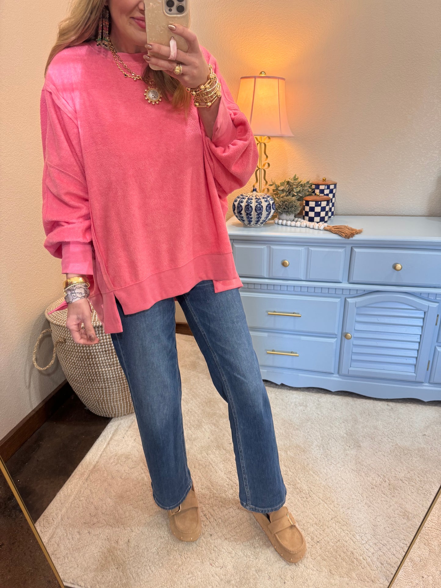Taffy Pink Fleece Split Hem Pullover