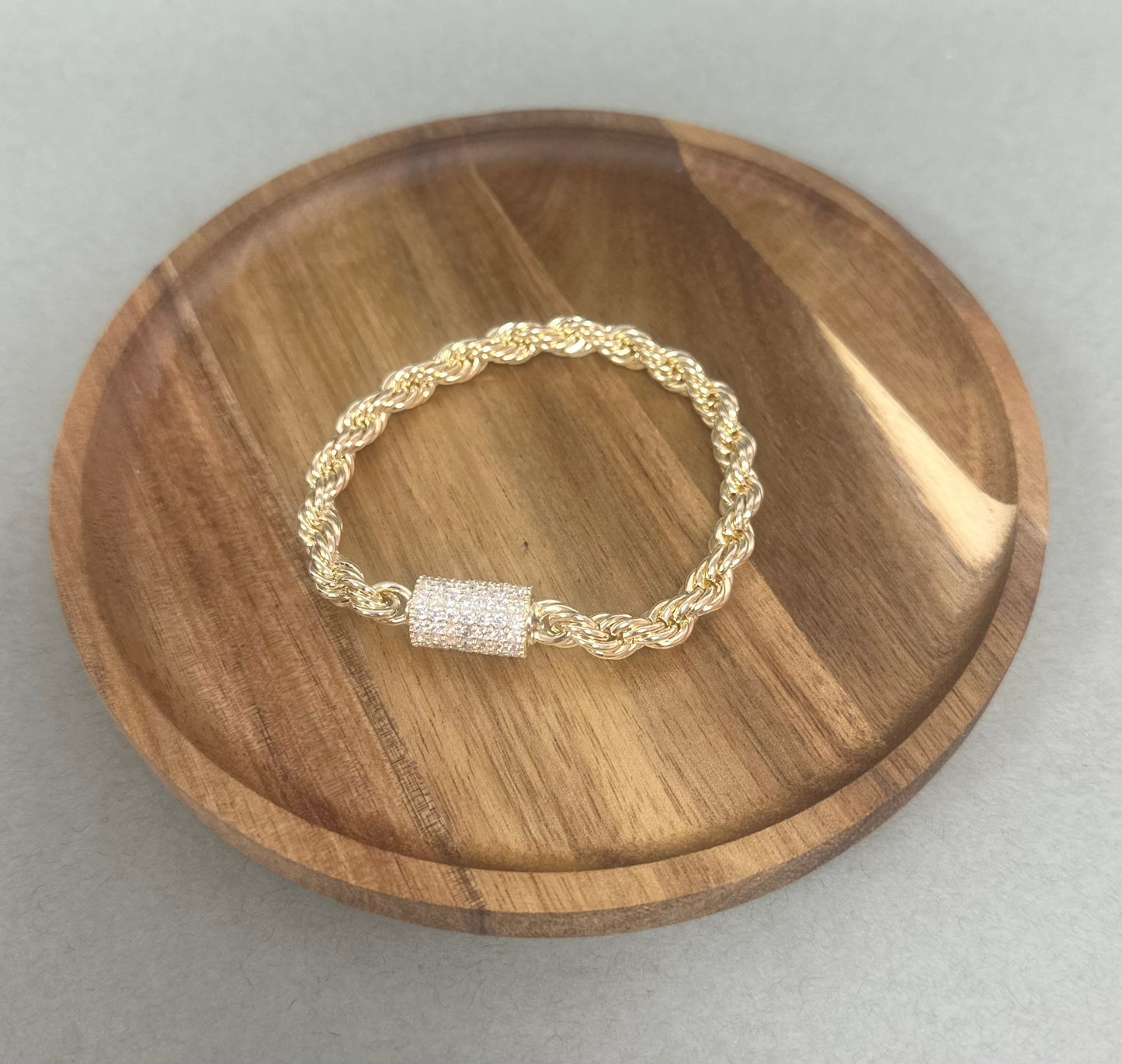 Lux Crystal Magnetic Clasp Bracelet (Silver and Gold)