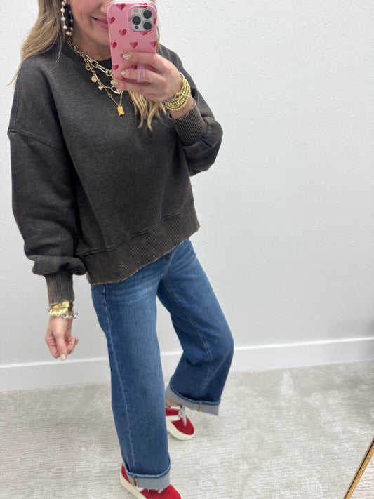 Black High Low Pullover Top