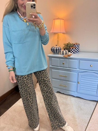 Sky Blue Crew Neck Single Pocket Pullover Sweatshirt