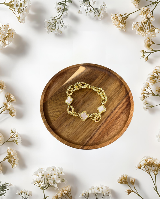 White Clover Link Clasp Bracelet