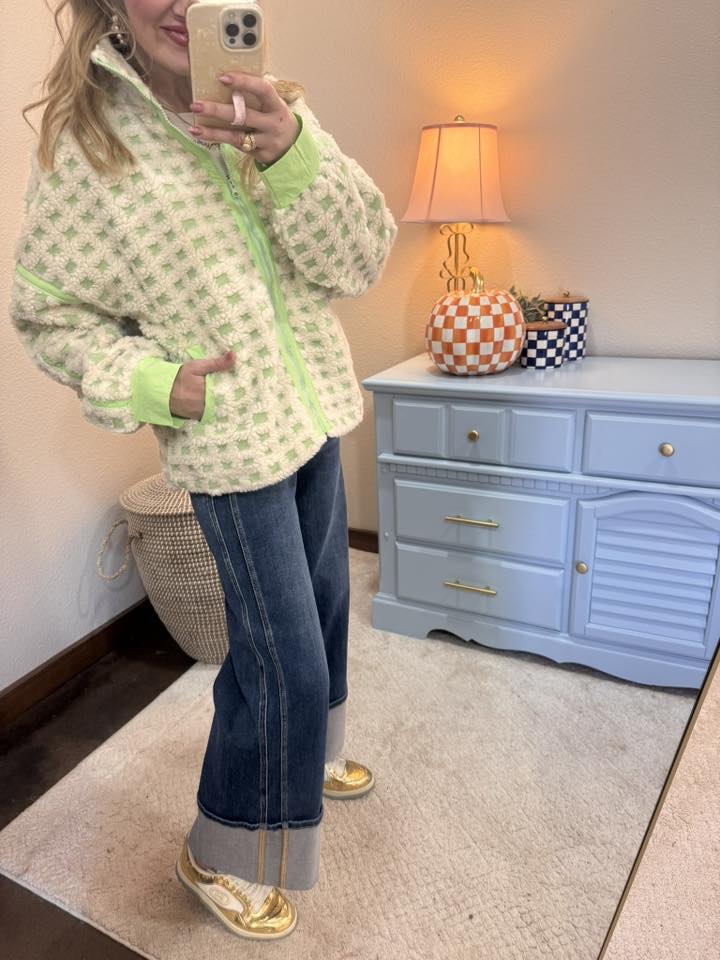 Cream & Green Over-sized Checker Fleece Jacket