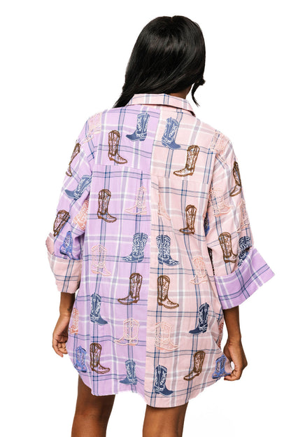 Queen of Sparkles Purple & Pale Pink Colorblock Plaid Scattered Cowboy Boot Button Up Tunic