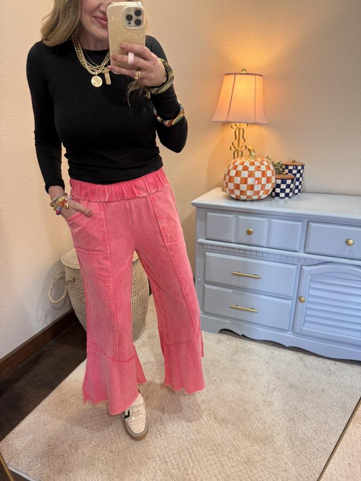 Fuchsia Exposed-seam Flare Hem Pants With Pockets