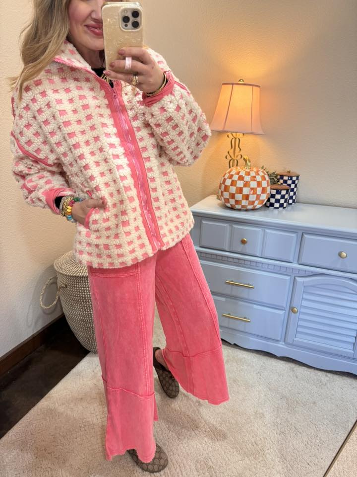 Cream & Pink Over-sized Checker Fleece Jacket