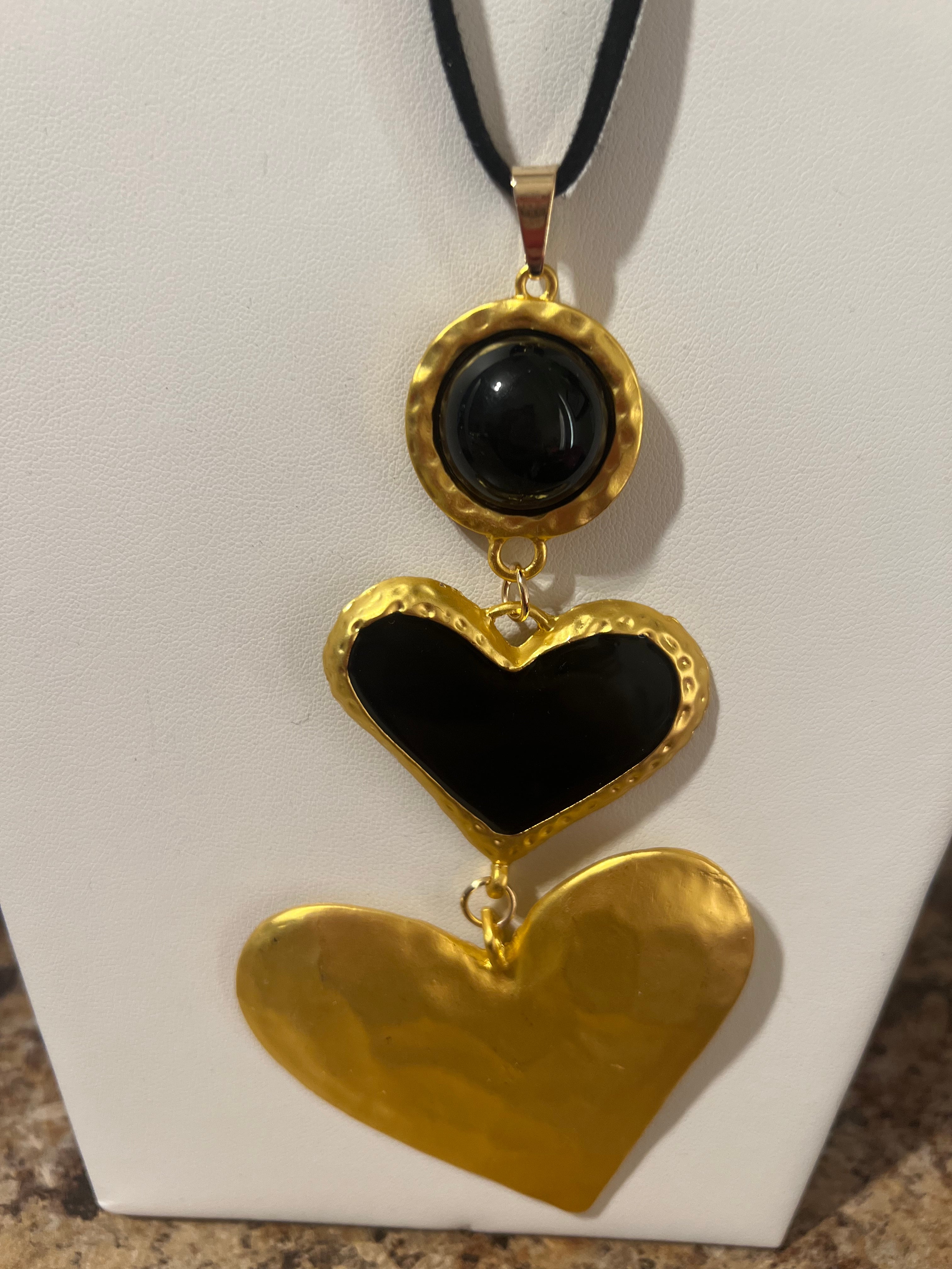 Black Collar Heart Necklace